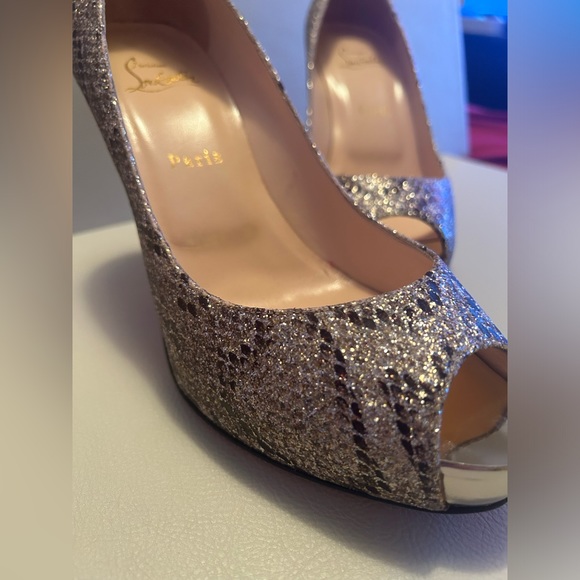 CHRISTIAN LOUBOUTIN
Animal Print Glitter Accents Pumps - Picture 5 of 13